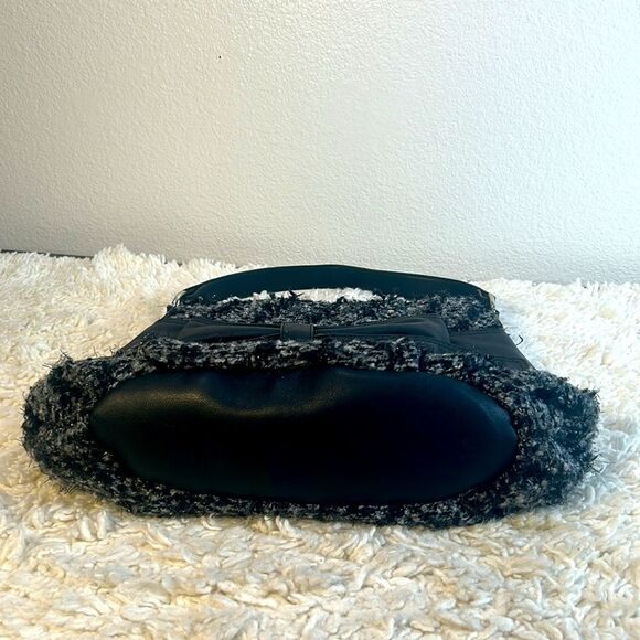 Elle Womens Hobo Shoulder Bag Ribbon Bow Details Lined Zip Closure Black - Picture 9 of 9